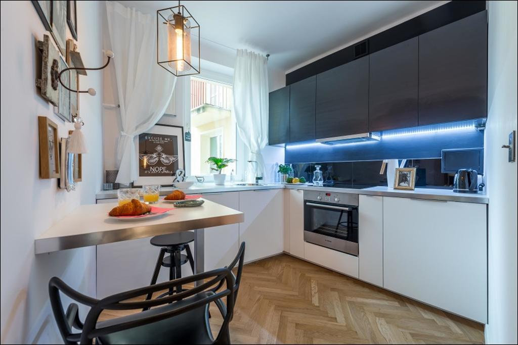 Poznanska P&O Apartments وارسو المظهر الخارجي الصورة